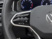 Volkswagen T-Roc Cabrio 1.5 TSI 150pk DSG R-Line · Camera · Apple/Android Car Play · Navigatie · Stoel-& Stuurverwarming · Dodehoek Detectie · 19'' Inch ·