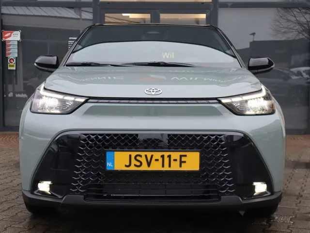 Toyota Aygo X Hybrid 115 pulse Bi-Tone