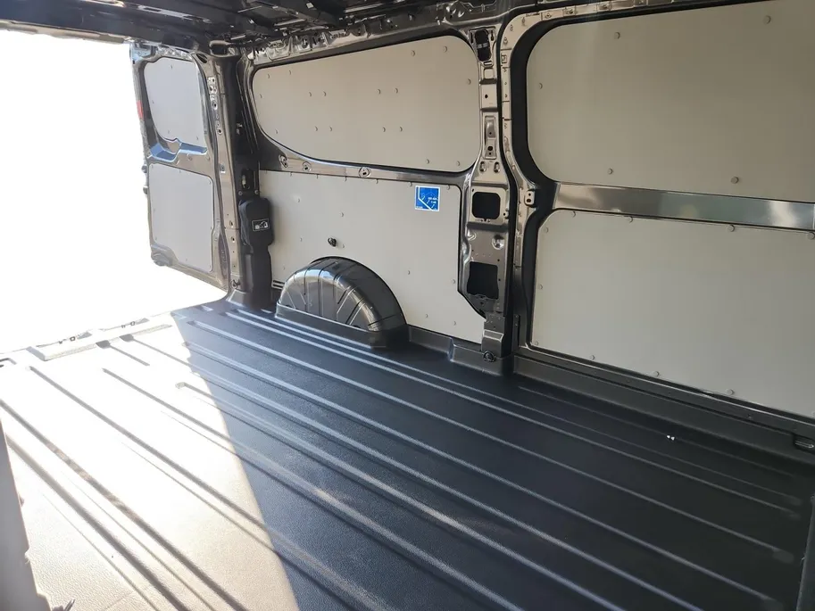 Ford E-Transit Custom 320 L2H1 Limited 71 kWh DC | NIEUW | TE BESTELLEN | 380 KM WLTP | 0.99% rente Financial Lease |