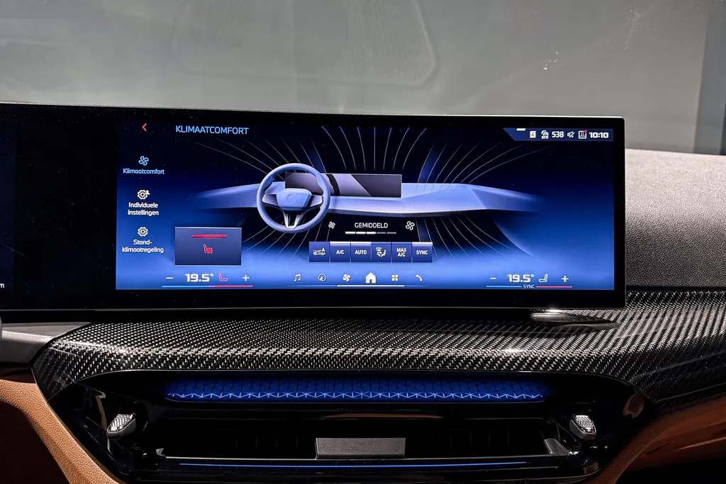 BMW i4 M60 84 kWh