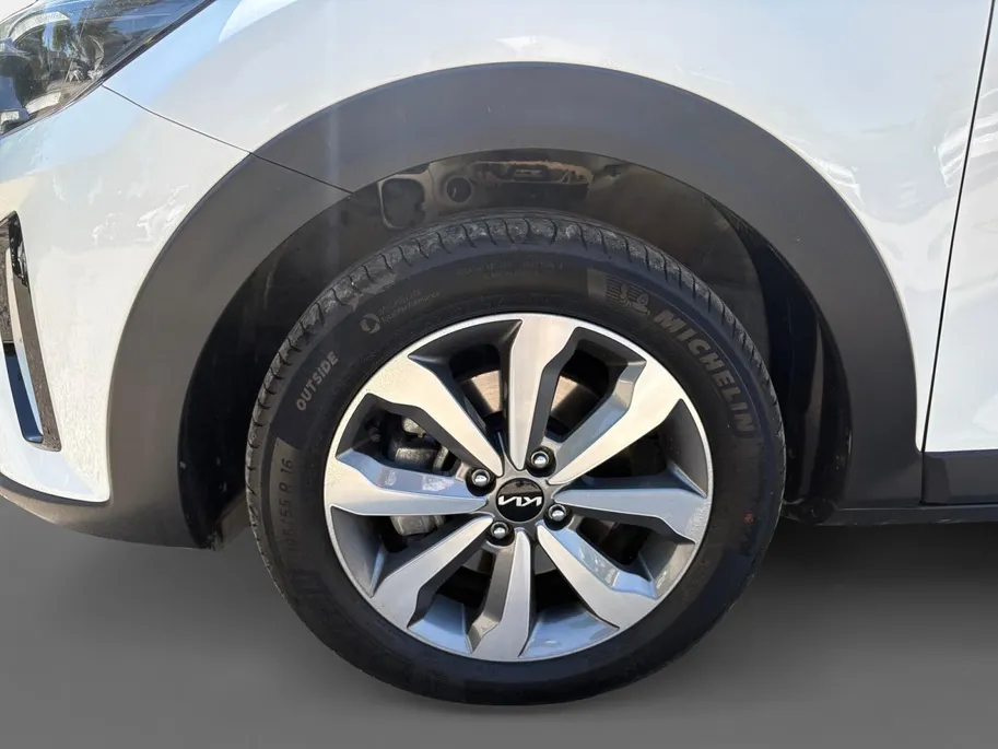 Kia Stonic 1.0 T-GDi MHEV DynamicPlusLine | Automaat | Cruise Control | Climate Control | Stoelverwarming | Stuurverwarming | Camera | Privacy Glass |