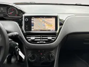 Peugeot 208 1.2 PureTech Blue Lion