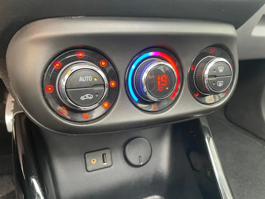Opel Corsa 1.0 Turbo Cosmo | OPC-Line| Schuif-kanteldak| Dode hoek sensor| Stoel/Stuurverwarming| Climate control|