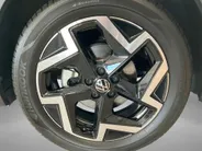 Volkswagen T-Cross 1.0TSI/116PK R-Line DSG · Trekhaak · Navigatie · Camera + Parkeersensoren · Apple/Android Car Play · Stoelverwarming · Garantie t/m 27-07-2030 of 100.000km