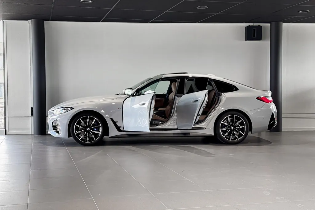 BMW 4 Serie Gran Coupé M440i xDrive High Executive