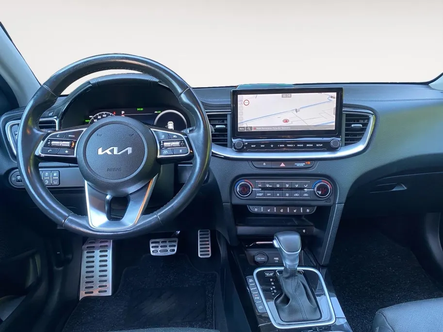 Kia Ceed Sportswagon 1.6 GDI PHEV ExecutiveLine Automaat | Navi | Clima | Camera | Stoelventilatie | Stoel-/Stuurverwarming | Leder & Memory Seats