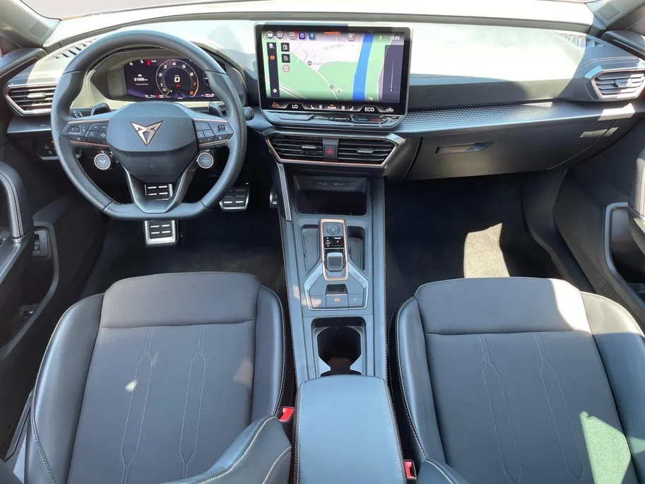 CUPRA Leon 1.5 TSI e-Hybrid Business *Automaat*Navi+Camera*Parkeersensoren*Climate Control*Winter Pack*LM.Velgen*Nette auto!