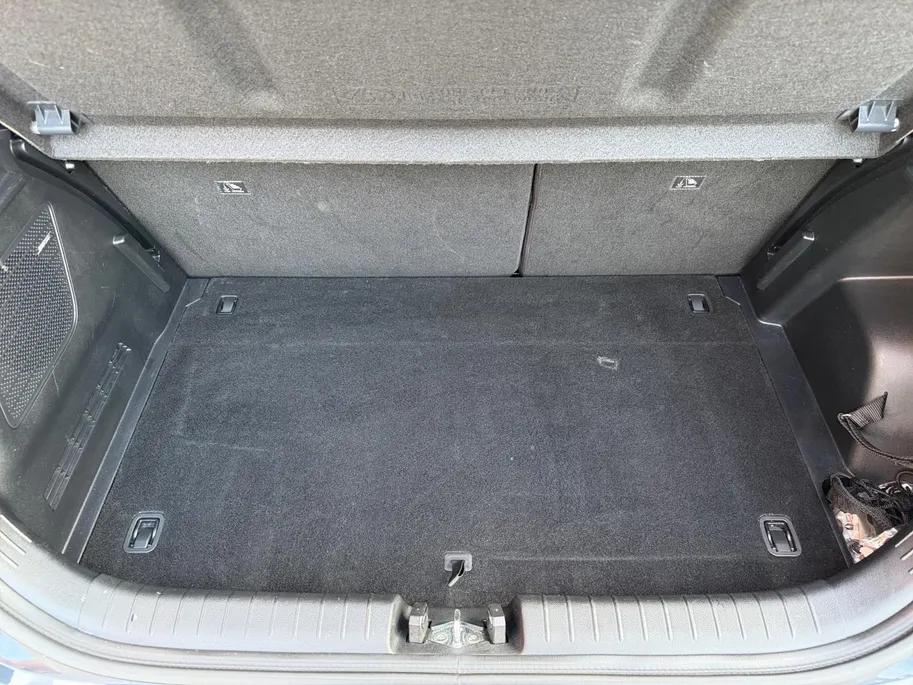 Hyundai i20 1.0 T-GDI Premium | Climate Controle| Lichtmetalen velgen| Metallic lak| Navigatie| Stoel verwarming| Stuur verwarming| Camera| Parkeer sensoren