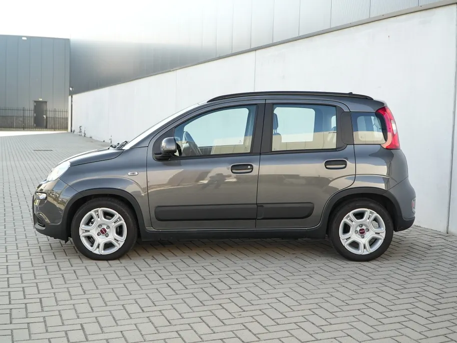 Fiat Panda 1.0 Hybrid 70 PK City Life | Airco | 5zits | DAB | 4402 km!