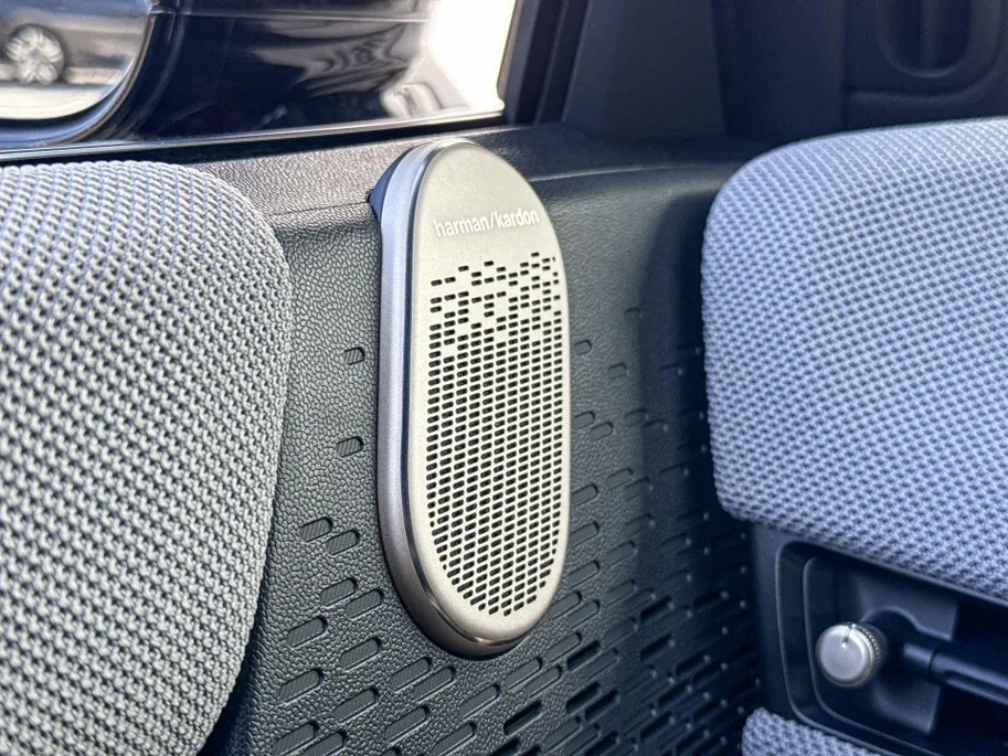 MINI Cooper 3-deurs Electric Cooper E Favoured L 40.7 kWh