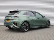 Kia Ceed 1.5 T-GDi GT-Line | Stuur-/stoelverwarming | Schuifdak | Cruise adapt. | Camera | 17' LM | LED | Dodehoek sensor | Draadloze lader |
