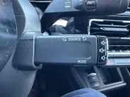 Renault 4 comfort range iconic 52 kWh | Stuur- & Stoelverwarming | Sfeerverlichting | Apple Carplay & Android Auto | Harman & Kardon Audio | Camera | Navigatie | Parkeersensoren | Rijdende Demo | Beschikbaar vanaf November 2026