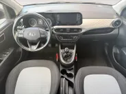 Hyundai i10 1.0 Premium | Navigatie| Parkeer sensoren| Camera| Cruise Controle| Metallic lak| Dealer onderhouden| Climate Controle