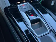 Audi Q5 40TFSIe 220KW/299PK Quatro S-edition Panoramadak · 360° Camera + parkeersensoren · Apple/Android Car Play · Fabrieksgarantie t/m 22-09-2029 of 100.000Km