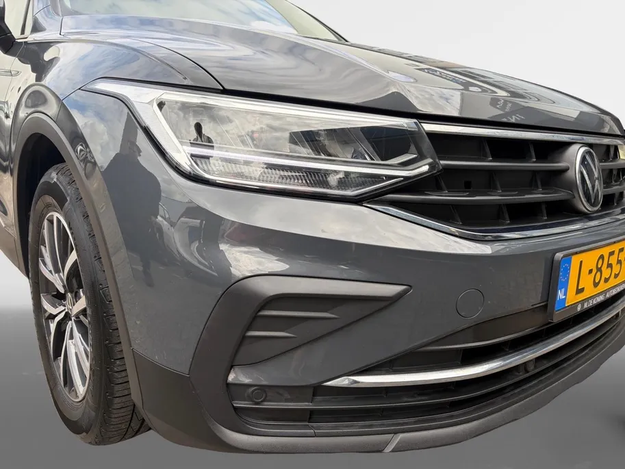 Volkswagen Tiguan 1.5 TSI Life | Draadloos Carplay | Navi | Clima | Camera | Adaptive Cruise | Elektr. Achterklep | LM Velgen | LED-Koplampen