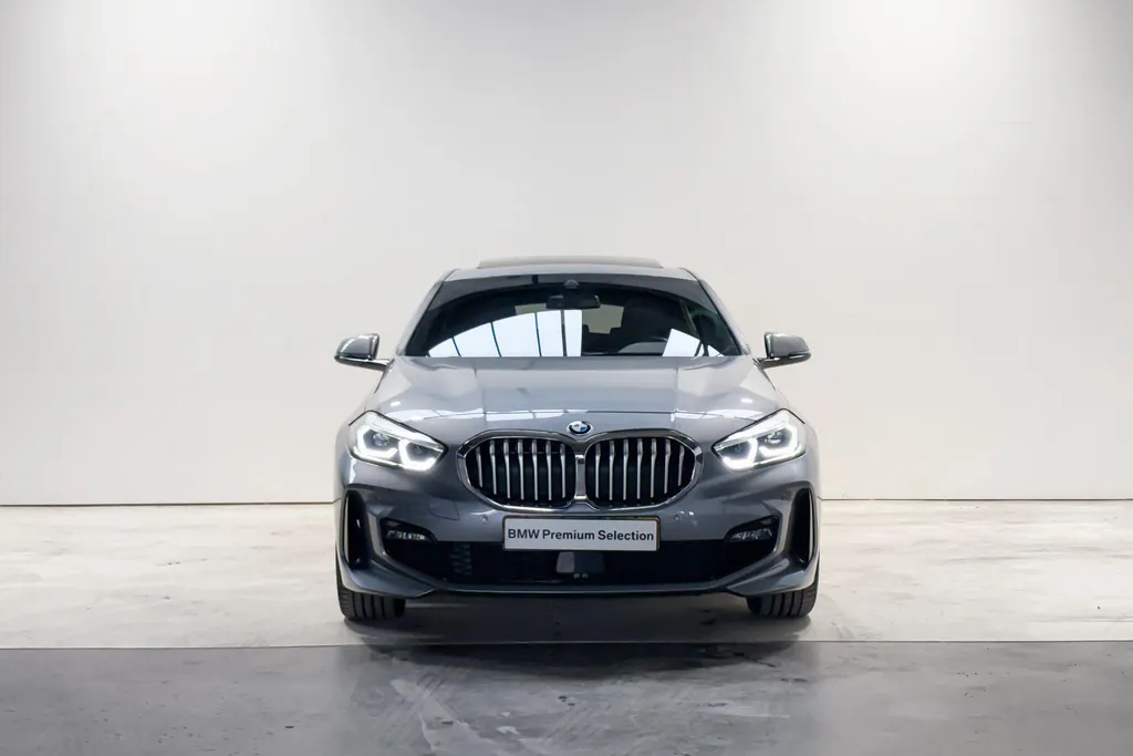 BMW 1 Serie 118i 5-deurs Model M Sport
