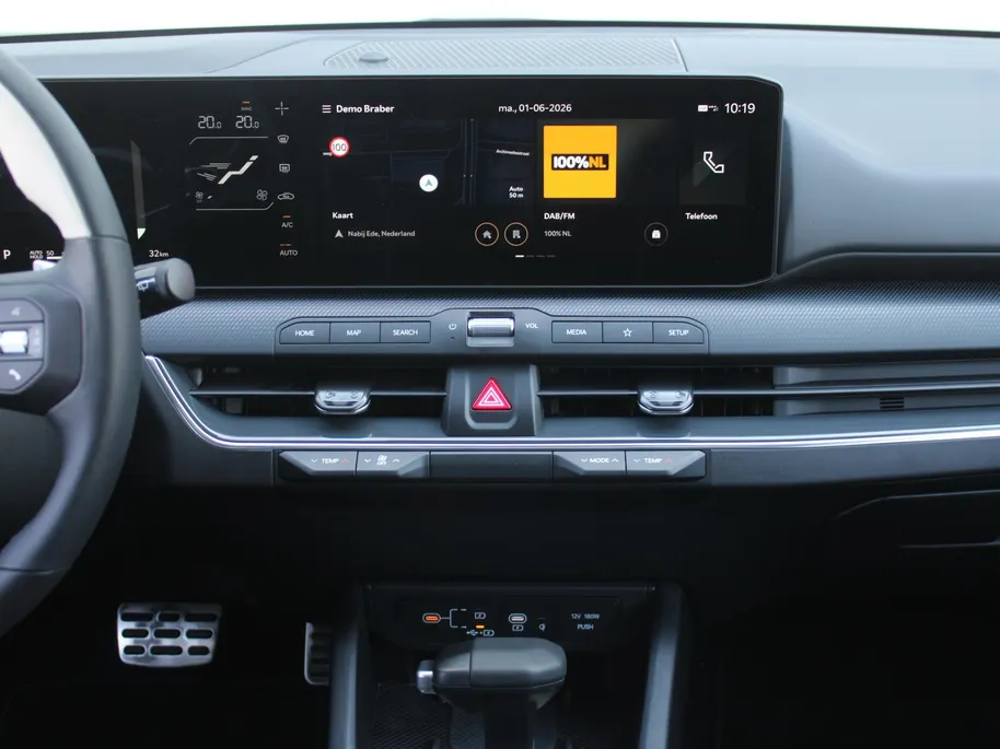 Kia K4 1.0 T-GDi MHEV GT-Line Launch Edition (pano) | Stuur-/stoelverwarming | Camera | LED | 17' LM | Elek. stoel | Draadloze telefoonlader |