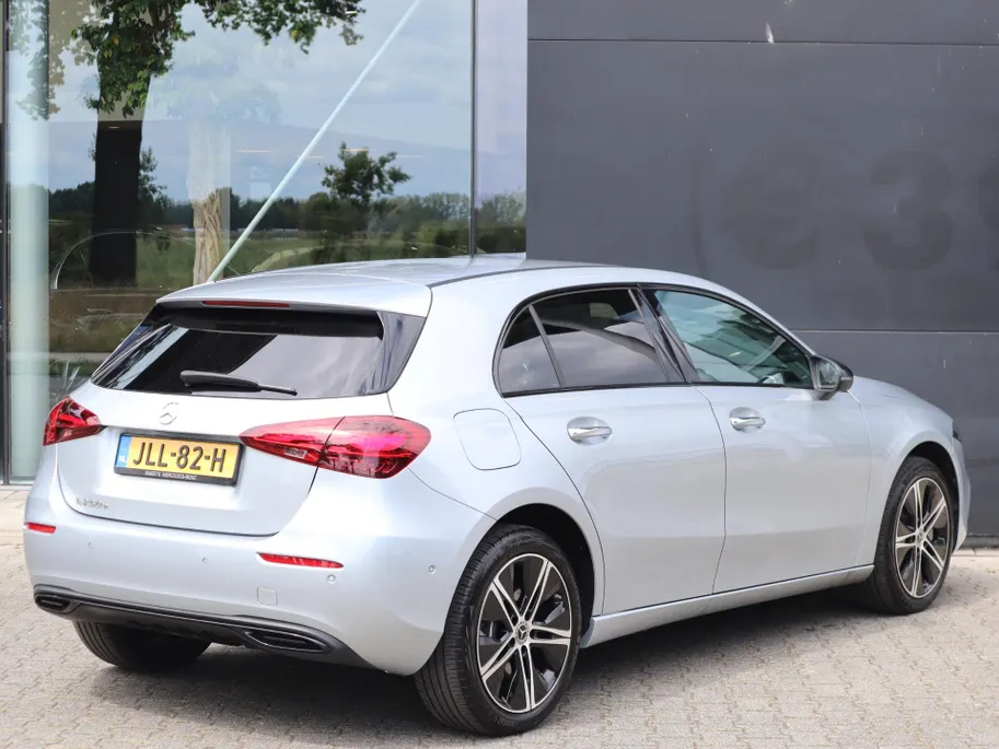 Mercedes-Benz A-Klasse 250 e Business Line l Keyless l Achteruitrij camera l Stoelverwarming
