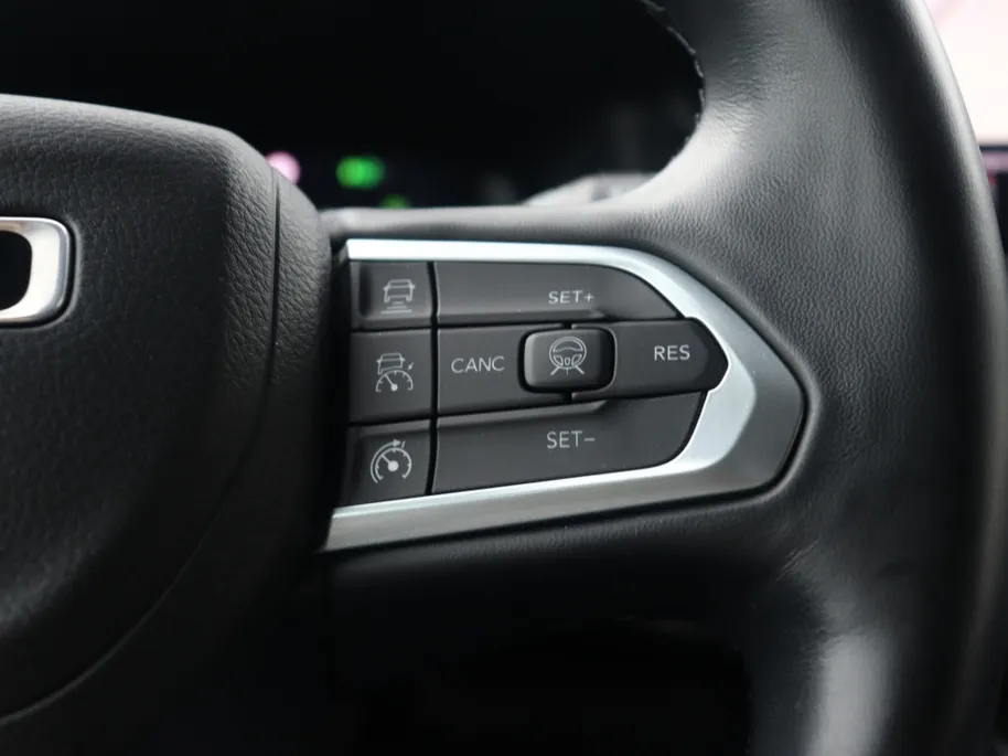 Jeep Compass 4xe 240 PK Hybrid S | Leder | Navi | Winter | Trekhaak | 19'