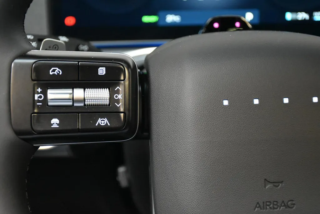 Hyundai IONIQ 9 110,3 kWh 308pk AWD Connect+ I Voorraadvoordeel!