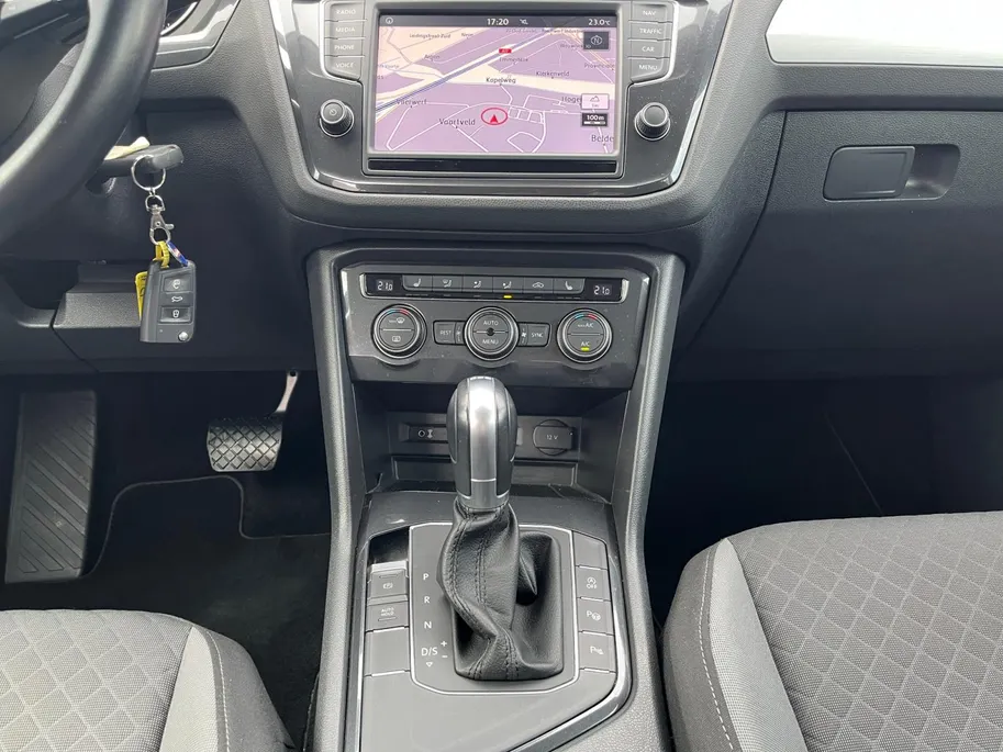 Volkswagen Tiguan 1.4 TSI ACT Highline | Navigatie | Stoelverwarming | Automaat | Adaptive Cruise Control