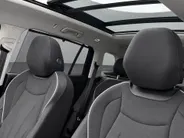 Volkswagen Tayron 1.5eHybrid 150kW/204PK Life Edition · Panoramadak · Harman/Kardon sound · 360°Camera · Garantie t/m 12-02-2031 of 100000km.