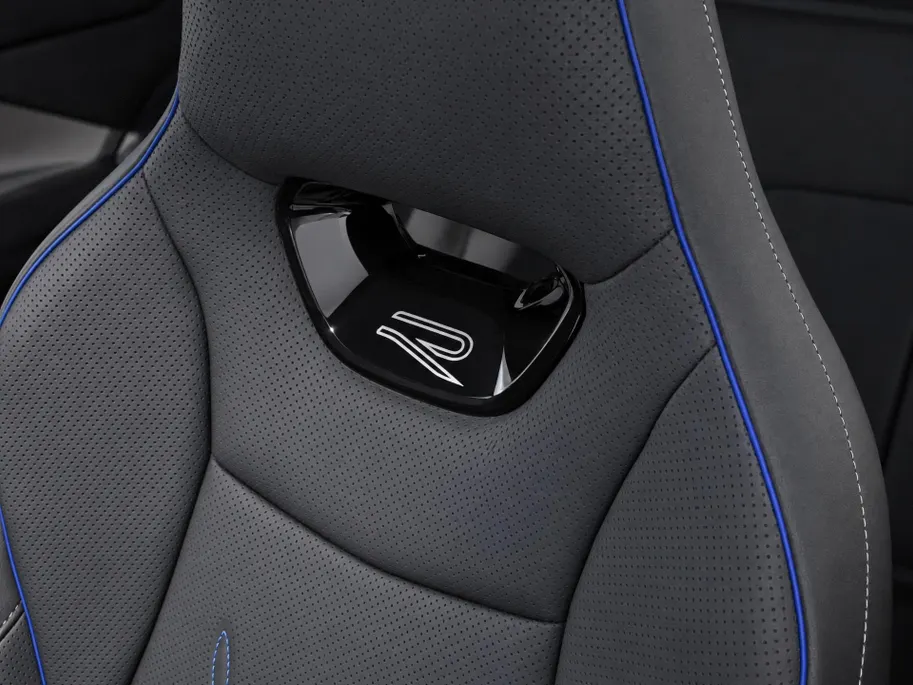 Volkswagen Passat Variant 1.5eHybrid 272PK R-Line Black Style Plus · Leder · Harman Kardon · Trekhaak ·  Alcantara hemelbekleding · 360°Camera + Parkeersensoren · Garantie t/m 21-01-2031 of 100.000km