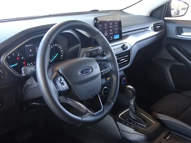 Ford Focus 1.0 EcoBoost Hybrid Connected | Automaat
