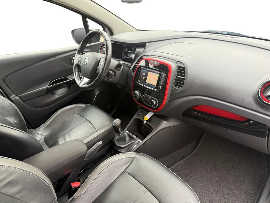Renault Captur 0.9 TCe Xmod Two Tone | Lederen Bekleding | Achteruitrijcamera | Climate Control | Stoelverwarming | 12 maanden garantie! |