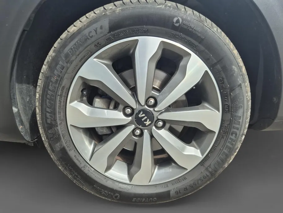 Kia Stonic 1.0 T-GDi MHEV DynamicPlusLine | Airco | Navi | Camera | LM Velgen | Privacy Glass |