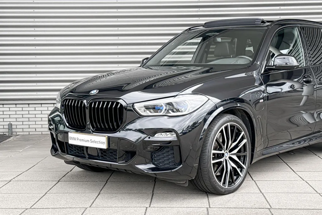 BMW X5 xDrive45e