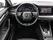 Škoda Octavia Combi 1.4 TSI iV PHEV 204pk DSG Business Edition · Stuur- & Stoelverwarming · Apple/Android Car Play · Cruise Control · Elek. Achterklep · Draadloze Telefoonlader ·