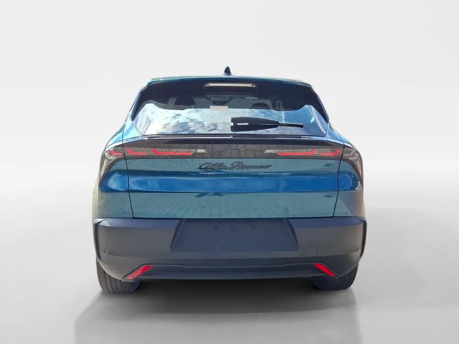 Alfa Romeo Junior 95% SOH | Carplay / Android auto | ACC | Climate control |