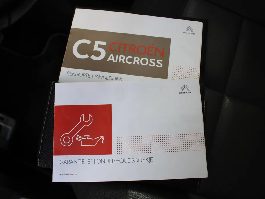 Citroën C5 Aircross 1.6 PureTech Shine | 180PK | Panoramadak | 360° Camera | Dodehoek detectie | Stoelverwarming | Elek. stoelverstelling + achterklep | 19' LM |