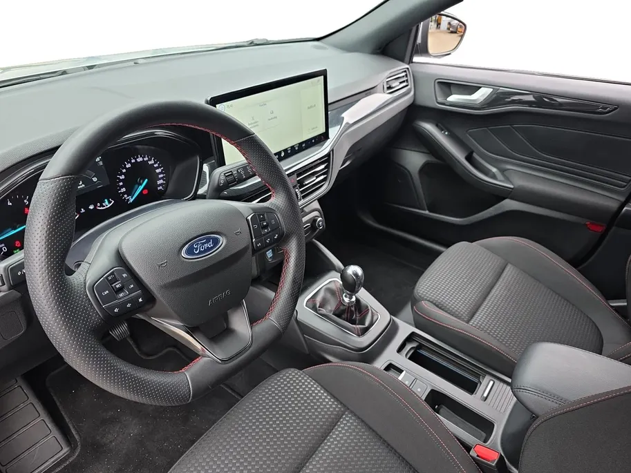 Ford Focus Wagon 1.0 EcoBoost Hybrid ST Line | Navigatie | Winterpakket | Parkeersensoren | Cruise Control | Android Auto/ Apple Carplay | 12 maanden garantie