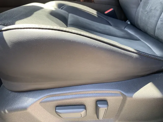 Mitsubishi Eclipse Cross 2.4i PHEV First Edition | All Seasons