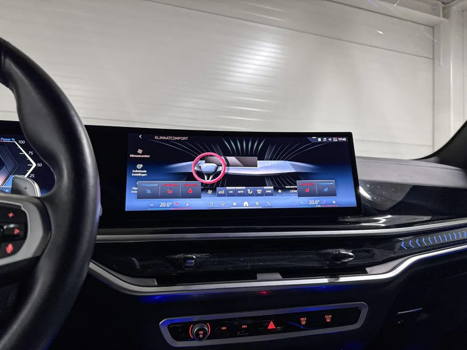 BMW X5 xDrive50e Launch Edition