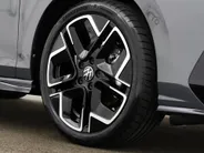 Volkswagen Golf variant R-Line Edition 1.5 eTSI 150 pk 7 versn. DSG · Assistance Pakket Plus · Panoramaschuif-kanteldak · Trekhaak inklapbaar, met elektrische ontgrendeling · Prijs is inclusief inruilpremie · MEGA SALE