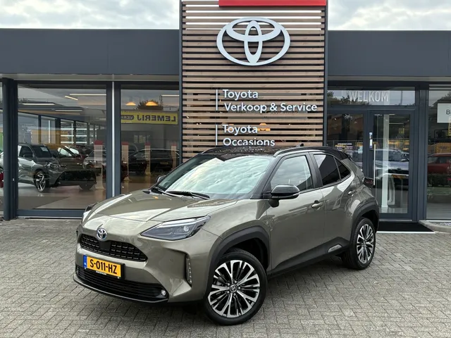 Toyota Yaris Cross Toyota Yaris Cross 1.5 Hybrid Executive | Trekhaak | HUD | JBL | PDC V+A