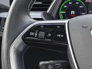 Audi e-tron 55 408pk Quattro S edition 95 kWh · SOH 97% · Panoramadak · Luchtvering · 360 Camera · B&O Audio · Virtual Mirror's · Elek. Voorstoelen · 21'' Inch ·