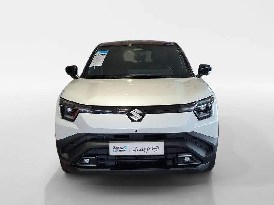 Suzuki e Vitara Style 61 kWh | €2.000.- inruil premie | Direct leverbaar | Hoge instap | Panorama dak | 360 camera | 10 jaar garantie!