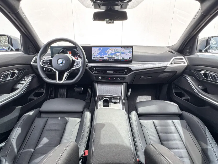 BMW 3 Serie Touring 330e