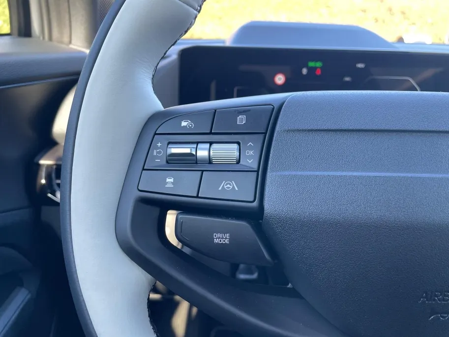 Kia Sportage 1.6 T-GDi Plug-in Hybrid GT-Line | PHEV | Navigatie | Climate control | Cruise control | Stoel + Stuur verwarming | Elektrische voorstoelen | Parkeer camera achter | Schuif kantel dak
