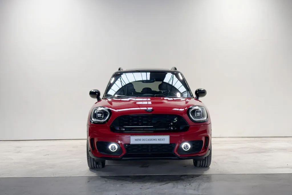 MINI Countryman Cooper SE ALL4 John Cooper Works Essence Pack