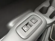 Hyundai Santa Fe 1.6 T-GDI PHEV Black Line 4WD 7-zitter 251PK | 62km WLTP elektrisch | Navigatie | Apple Carplay & Android Auto | Adaptive cruise control | Climate control | 360 camera | Stoelventilatie & verwarming | Stuurverwarming |