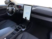 Ford Mustang Mach-E Standard RWD 73 kWh | Automaat | Pano dak | Adapt. Cruise control | BLIS | B&O audio | 360 graden camera | Parkeersensoren voor en achter | Elektr. achterklep | Fabrieksgarantie |