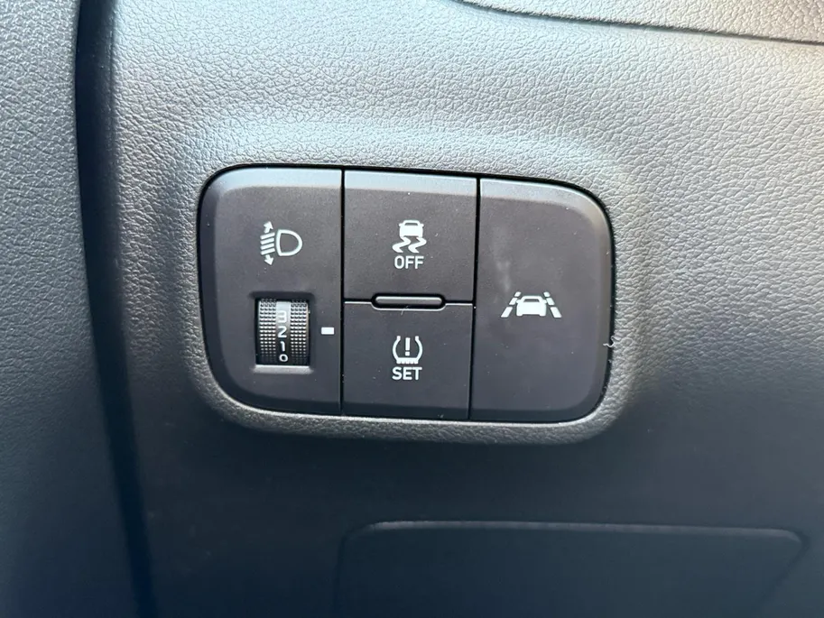 Hyundai i10 1.0 Comfort Smart | All-season banden | Navigatie | Achteruitrijcamera | Airco | Apple Carplay/ Android auto |