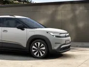 Volkswagen ID. Cross Style 52 kWh accu, 211 PK Elektrische aandrijving · Comfort Pakket · Zijruiten achter en achterruit getint · Interieur Style Pakket ·