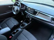 Kia Rio 1.0 TGDI DynamicLine | Camera | Navi | Apple Carplay | Android Auto | Lichtmetalen Velgen | Start/Stop |