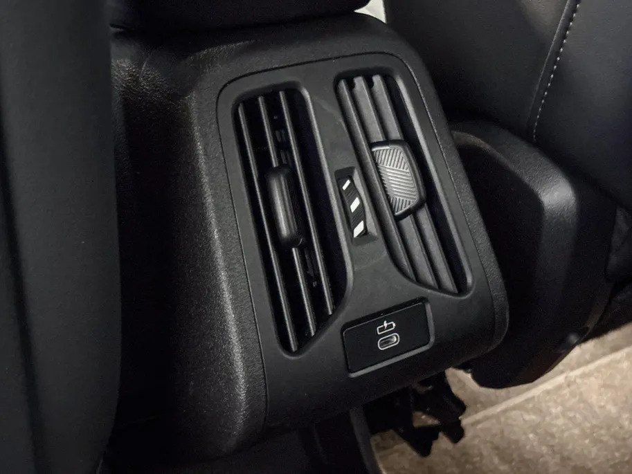 BMW iX1 eDrive20 67 kWh M Sport Edition
